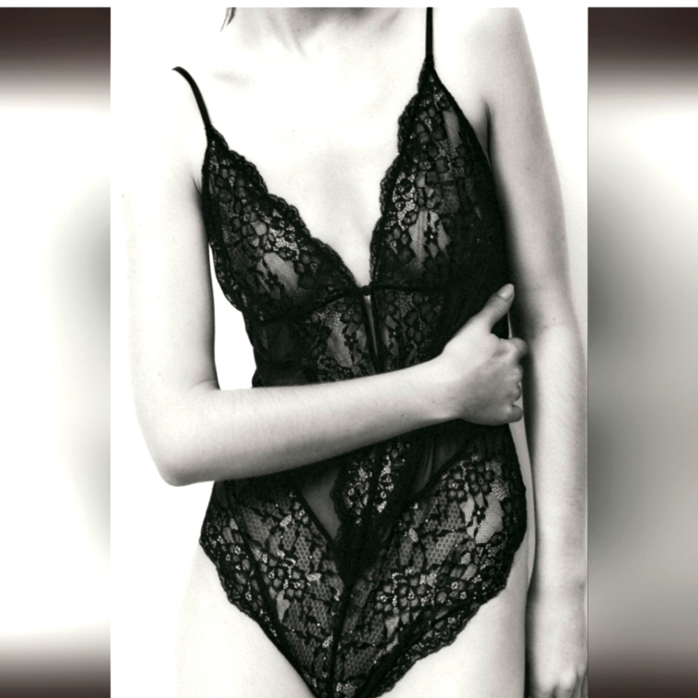NWTs zara limited edition lace bodysuit